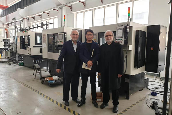 12月にトルコの顧客が建国豪を訪問2019-12-16